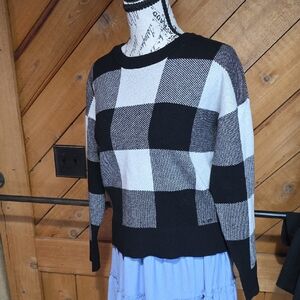 DKNY Womens Buffalo Plaid Crewneck Sweater Black White Long Sleeve Logo Small